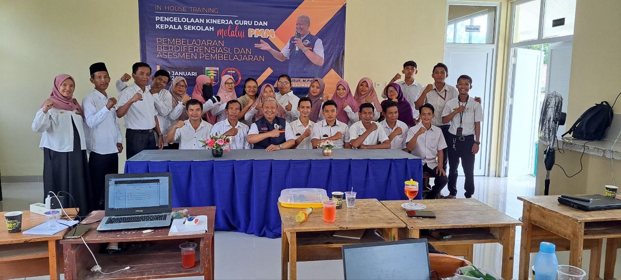 Pelaksanaan IHT di awal tahun 2024 di SMAN 1 CANDIPURO